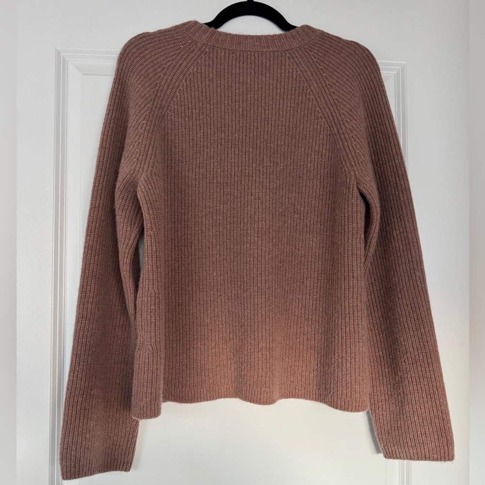 *Rare* QUINCE Mongolian Cashmere Fisherman Crewneck Sweater Strawberry Melange 🍓 - Picture 7 of 9